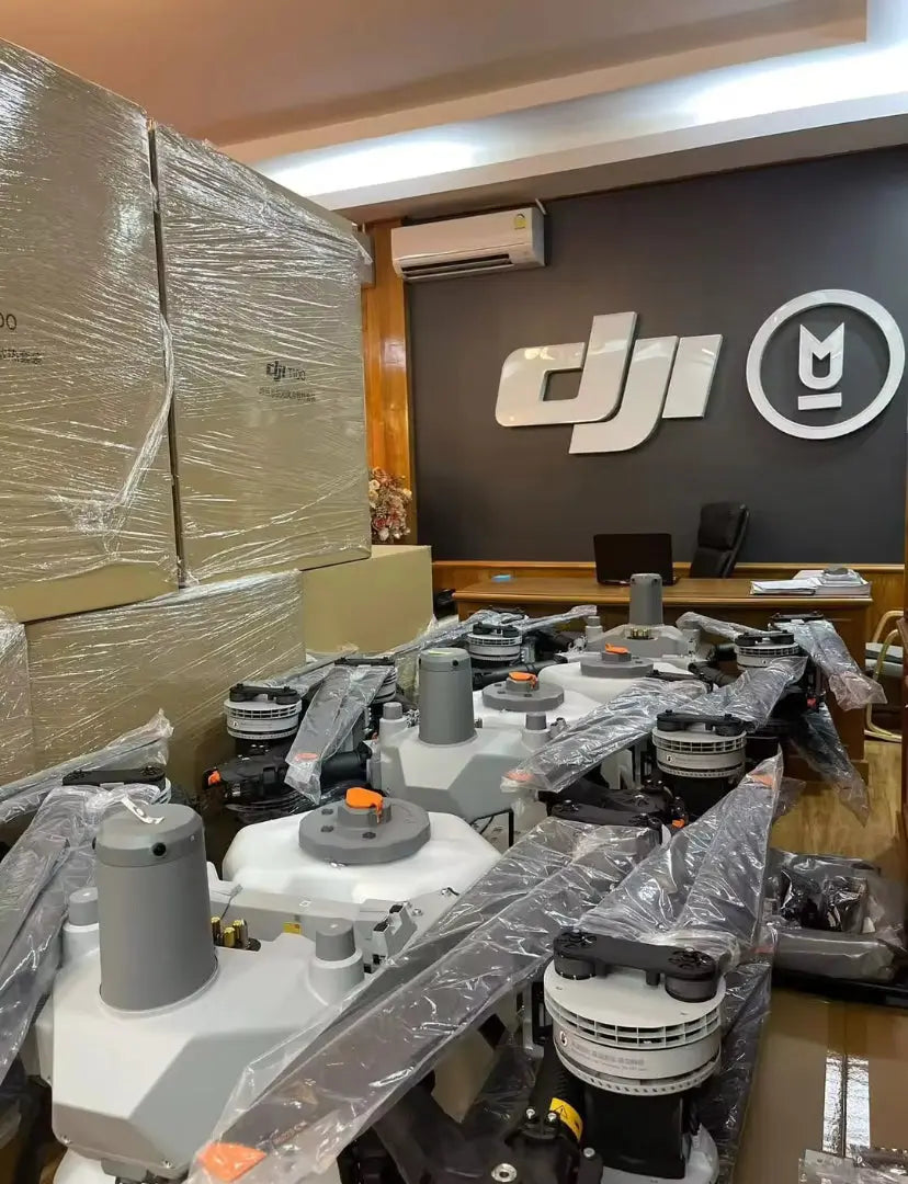 DJI Agras T100 Agro Sprayer Drone - Full Set (3 batteries & Charger) DJI